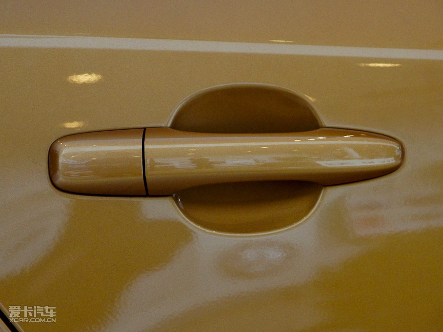 2011֠S60(M(jn)) 2.0T (q)Ű