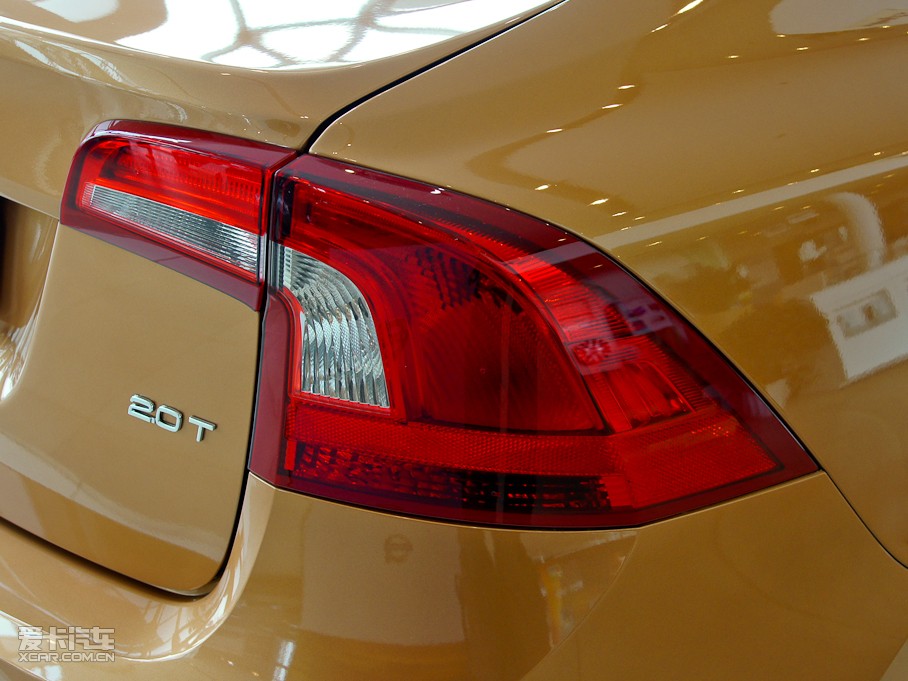 2011֠S60(M(jn)) 2.0T (q)Ű