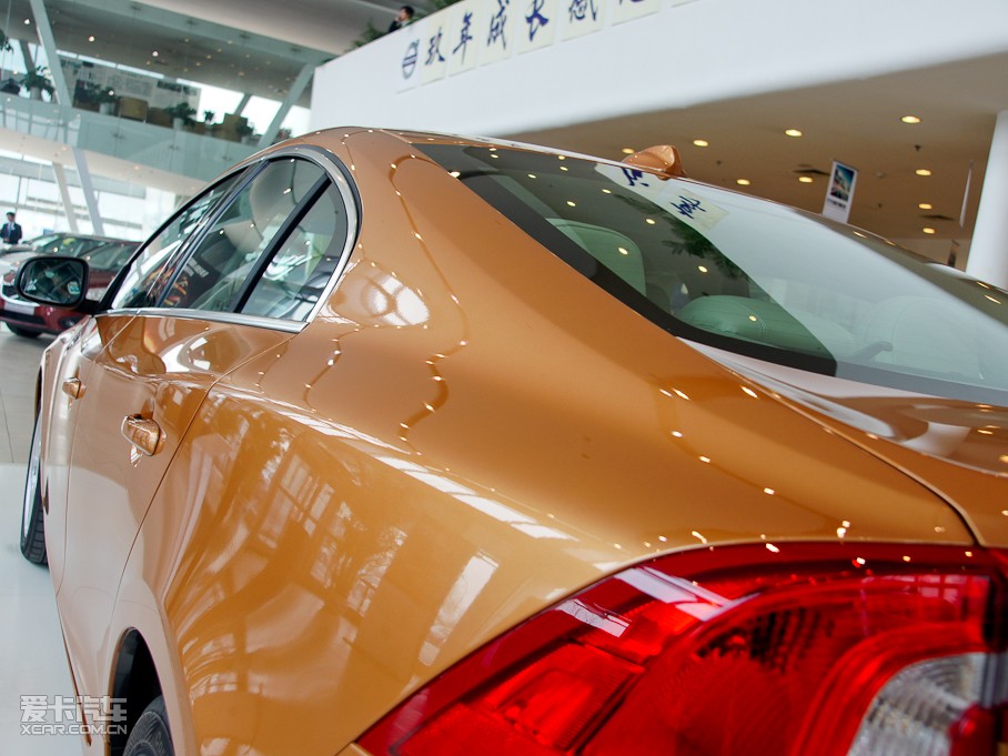 2011֠S60(M) 2.0T Ű