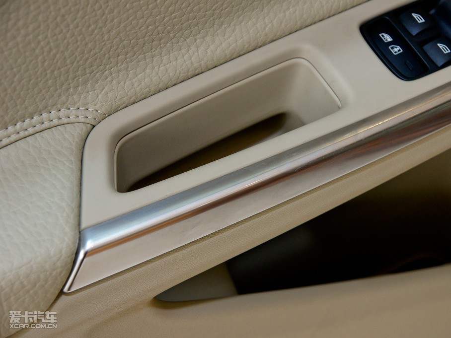 2011֠S60(M) 2.0T Ű