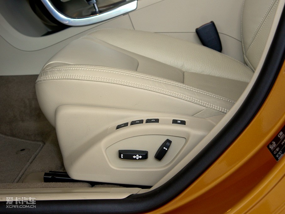 2011֠S60(M) 2.0T Ű