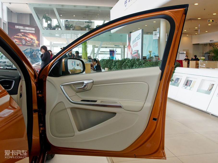 2011֠S60(M) 2.0T Ű