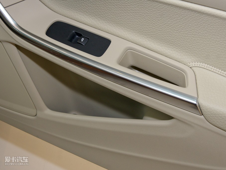 2011֠S60(M) 2.0T Ű