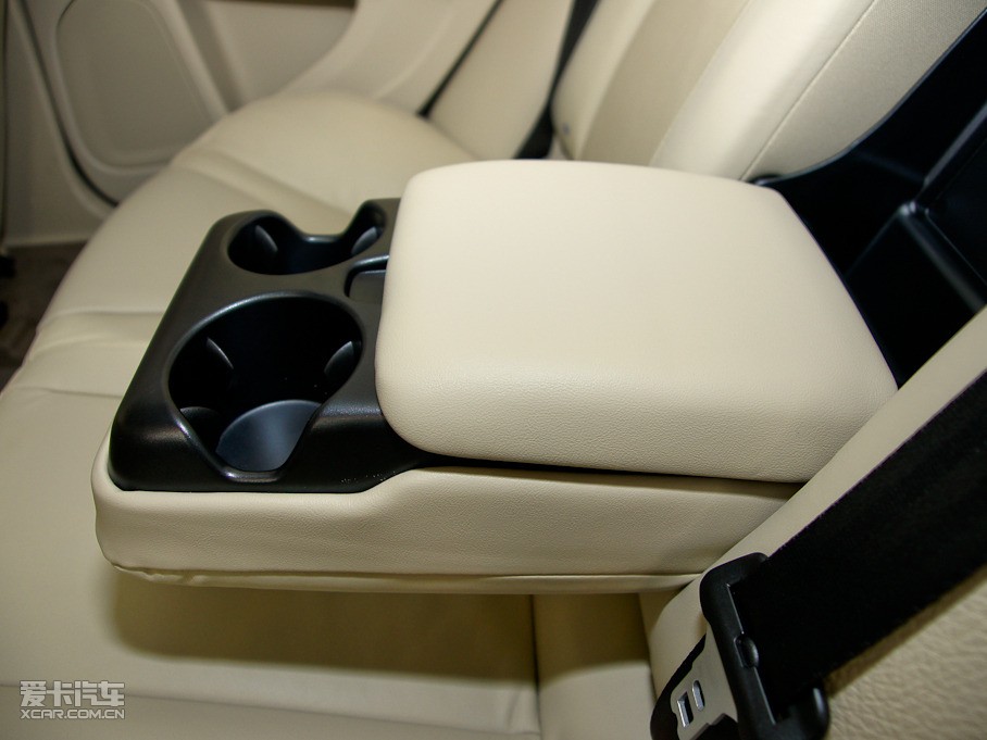 2011֠S60(M) 2.0T Ű