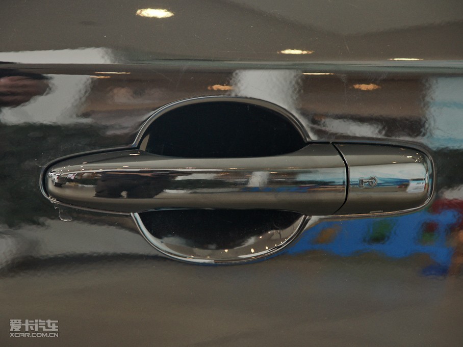 2011֠S60(M(jn)) 2.0T (q)Ű