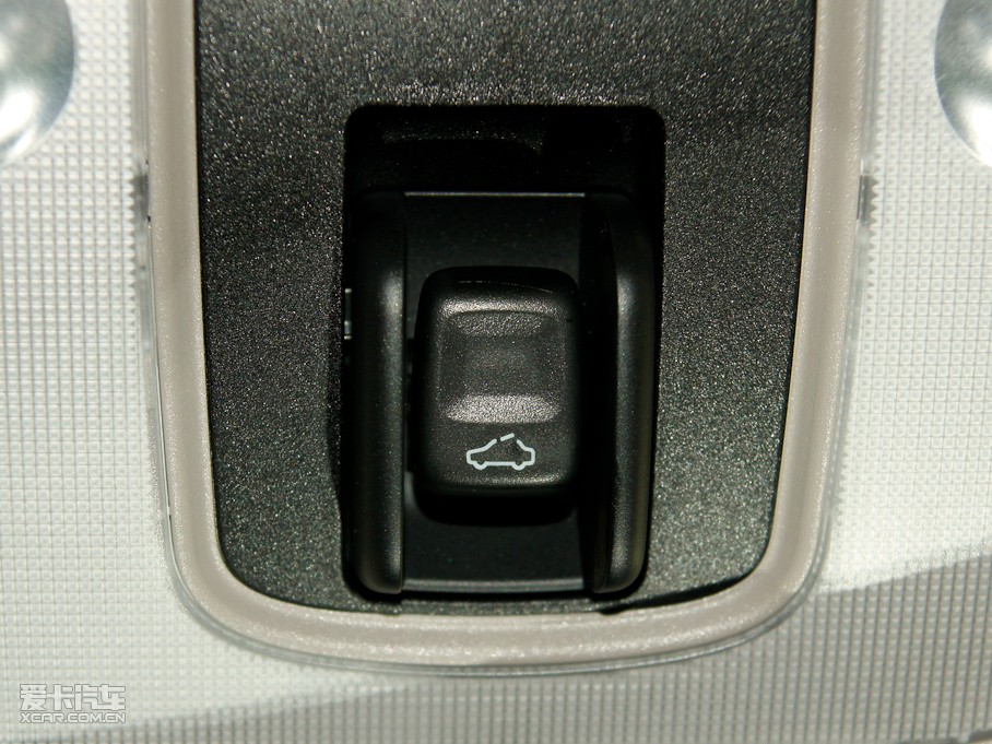 2011֠S60(M) 2.0T (q)Ű