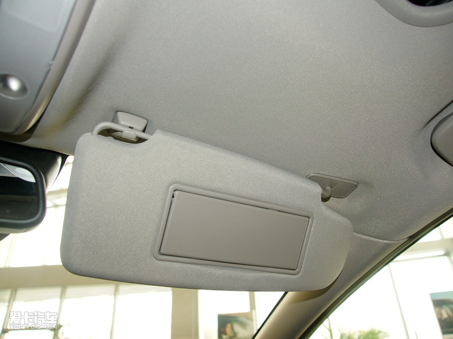 2011֠S60(M(jn)) 2.0T (q)Ű