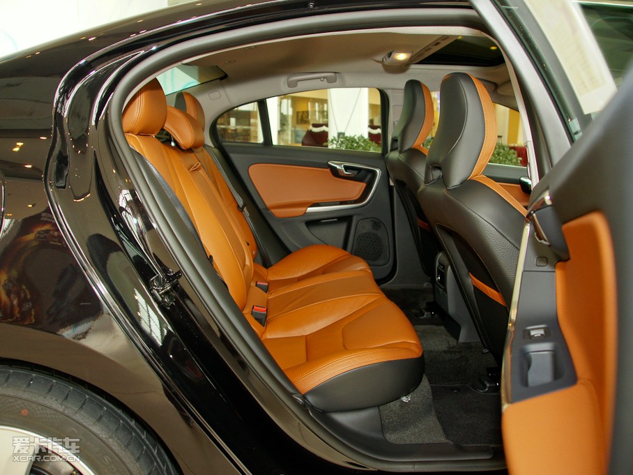 2011֠S60(M) 2.0T Ű