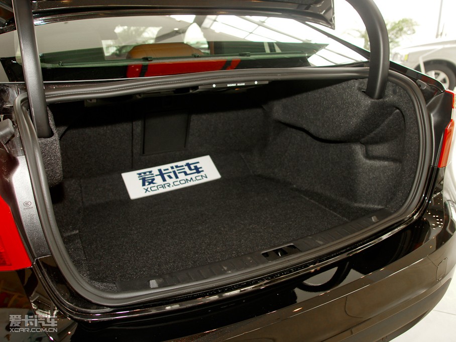 2011֠S60(M) 2.0T Ű