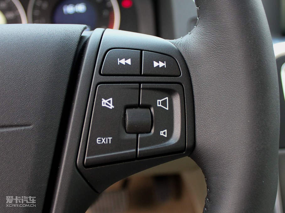 2011֠S60(M(jn)) 2.0T (q)m