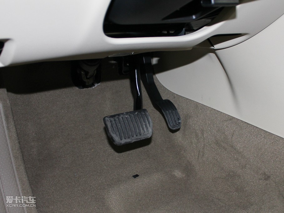 2011֠S60(M) 2.0T (q)Ű