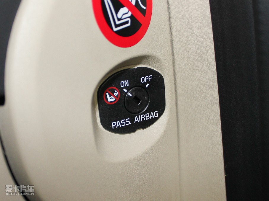 2011֠S60(M) 2.0T Ű