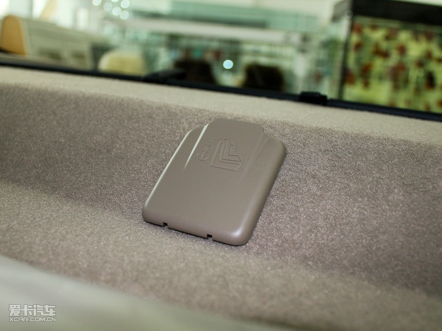 2011֠S60(M(jn)) 2.0T (q)Ű