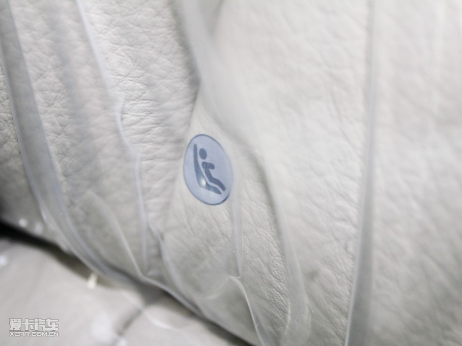 2011֠S60(M) 2.0T Ű