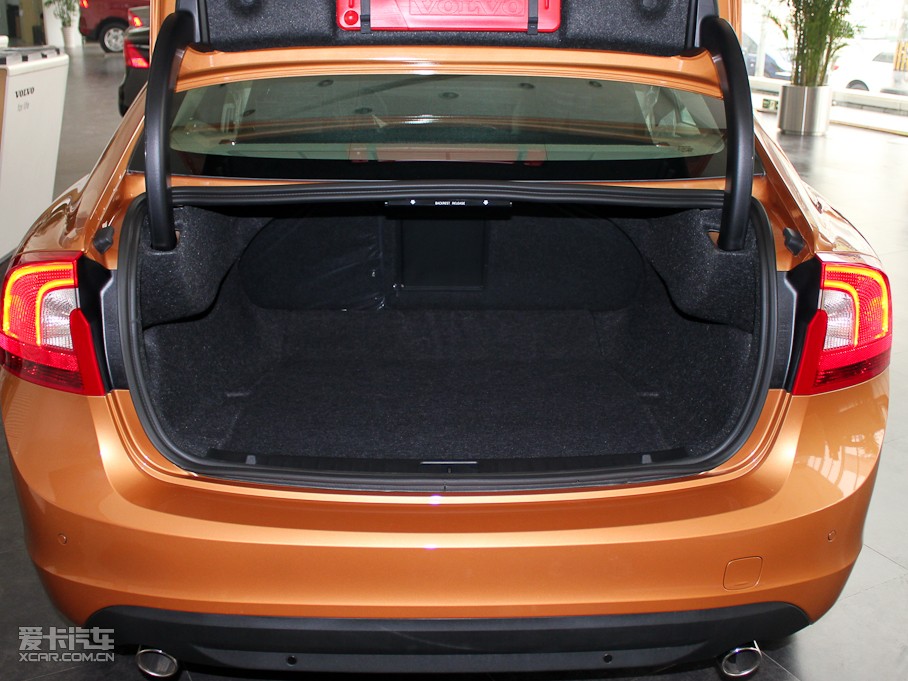 2011֠S60(M) 2.0T (q)Ű