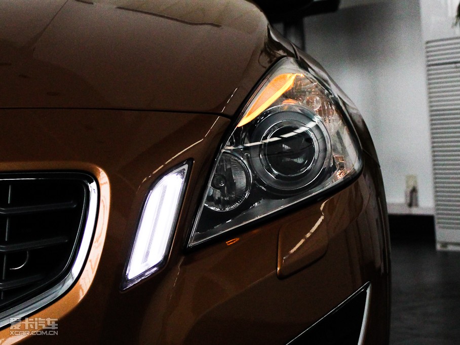 2011֠S60(M) 2.0T Ű