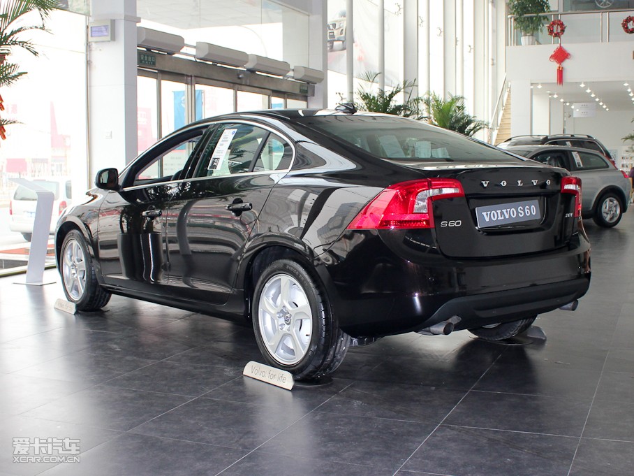 2011֠S60(M(jn)) 2.0T (q)Ű