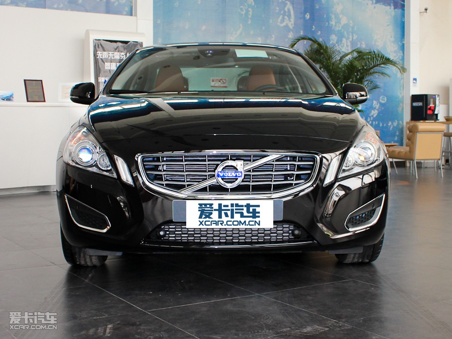 2011֠S60(M(jn)) 2.0T (q)Ű