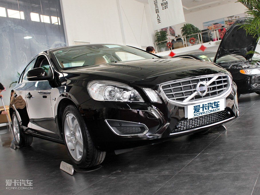 2011֠S60(M(jn)) 2.0T (q)Ű