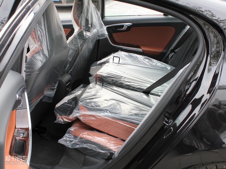 2011֠S60(M) 3.0L T6 