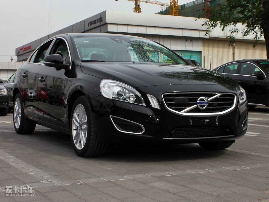 2011֠S60(M) 3.0L T6 
