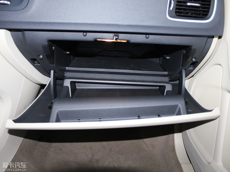 2012֠S60(M) 2.0T T5 Ű