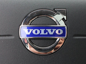 2011款3.0L T6 四驱智尊版 中控区
