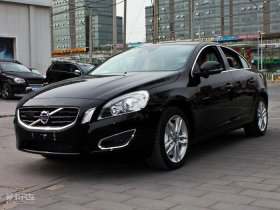 2011֠S60(M) 