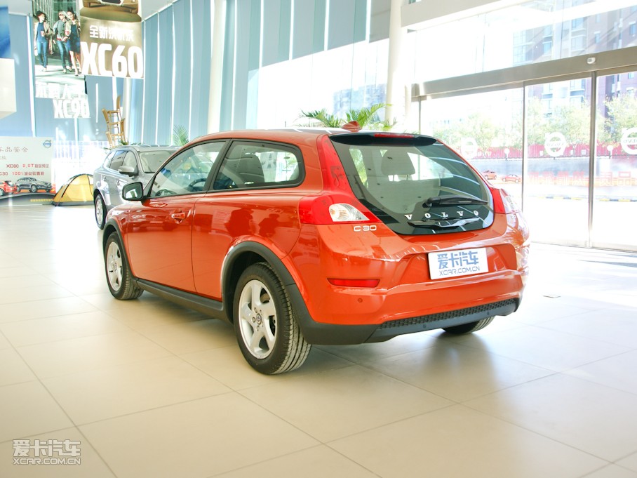 2010֠C30 2.0L а
