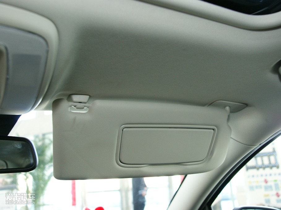 2010���֠���C30 2.4i 