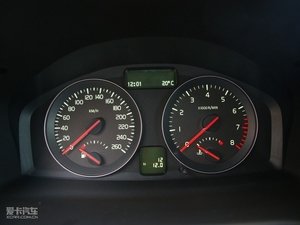 2010款2.0L 智雅版 仪表