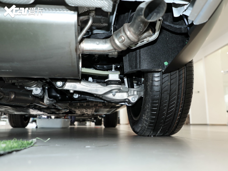 2024֠ V90 Cross Country B5 AWD h