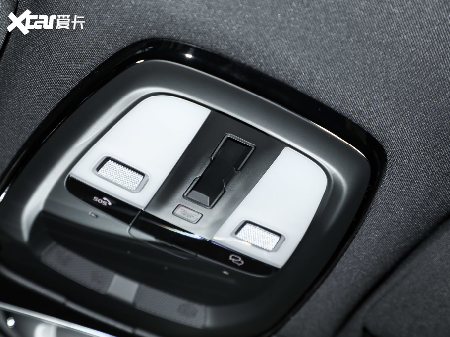 2024֠ V90 Cross Country B5 AWD h