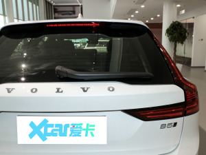 2024Cross Country B5 AWD h ^