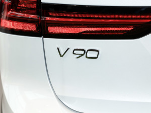 2024Cross Country B5 AWD h ^