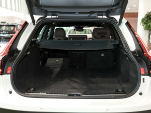 2024Cross Country B5 AWD h g