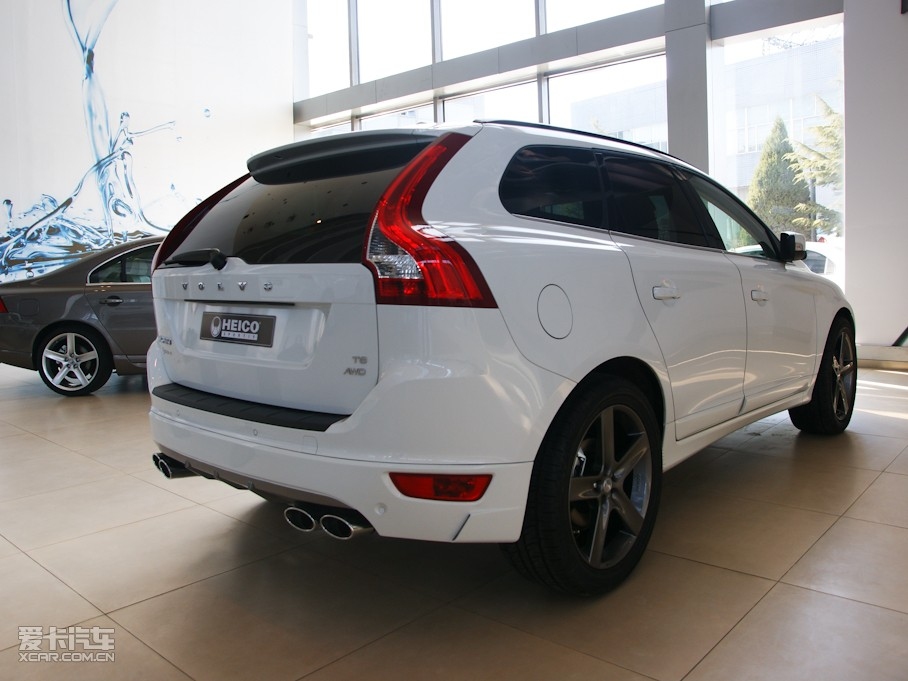 2010֠XC60(M) T6 