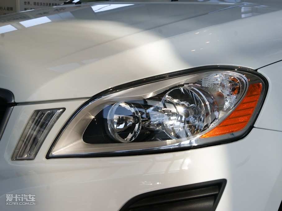 2010֠XC60(M(jn)) T6 