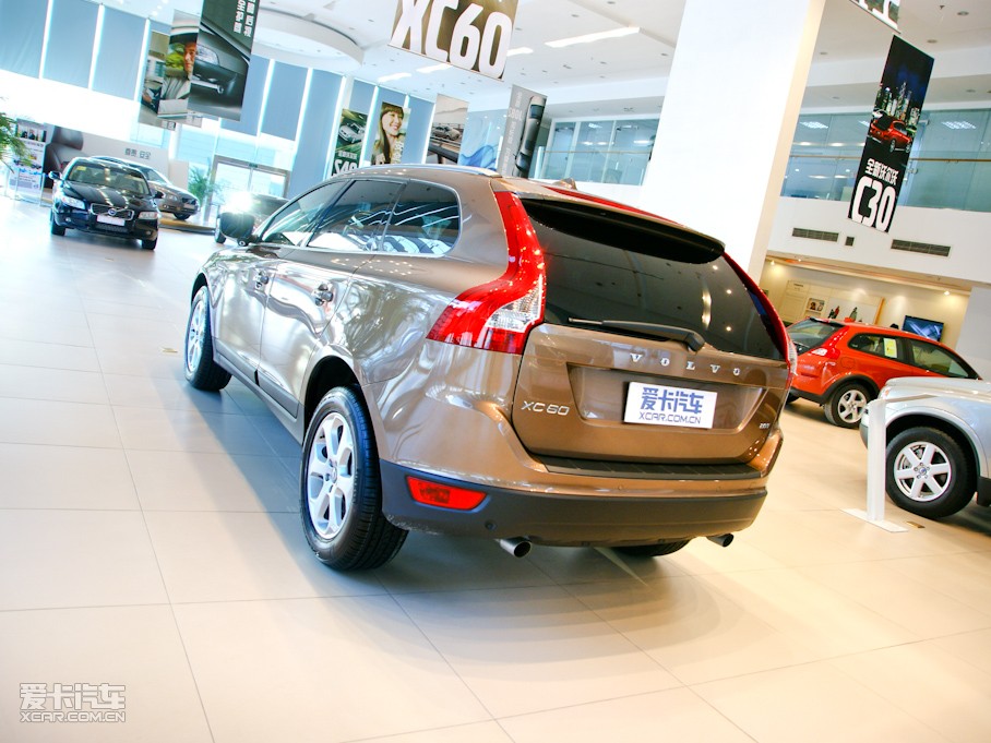 2011֠XC60(M) 2.0T 