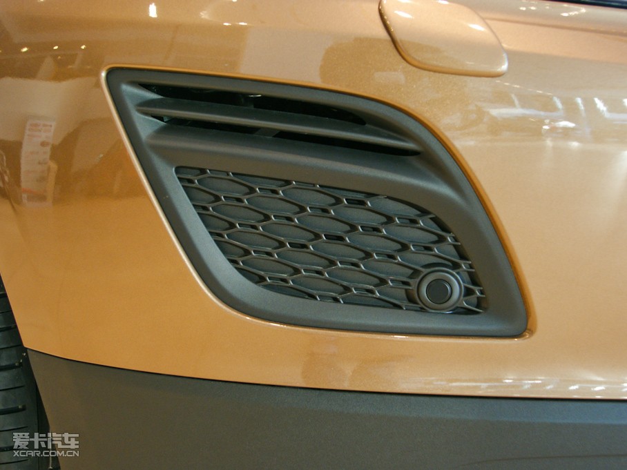 2011֠XC60(M) 2.0T 