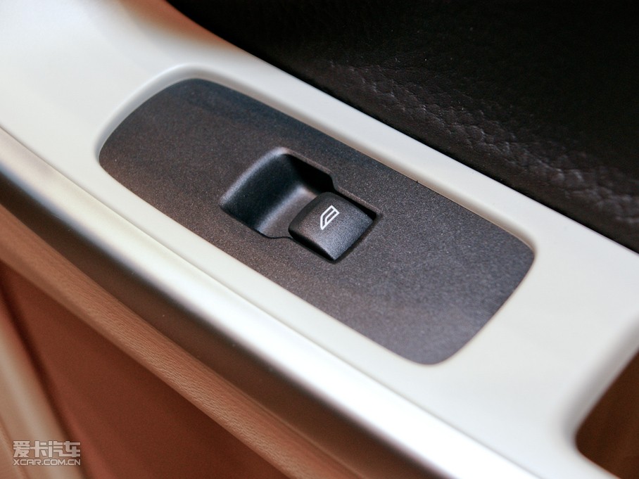 2011֠XC60(M(jn)) 2.0T 