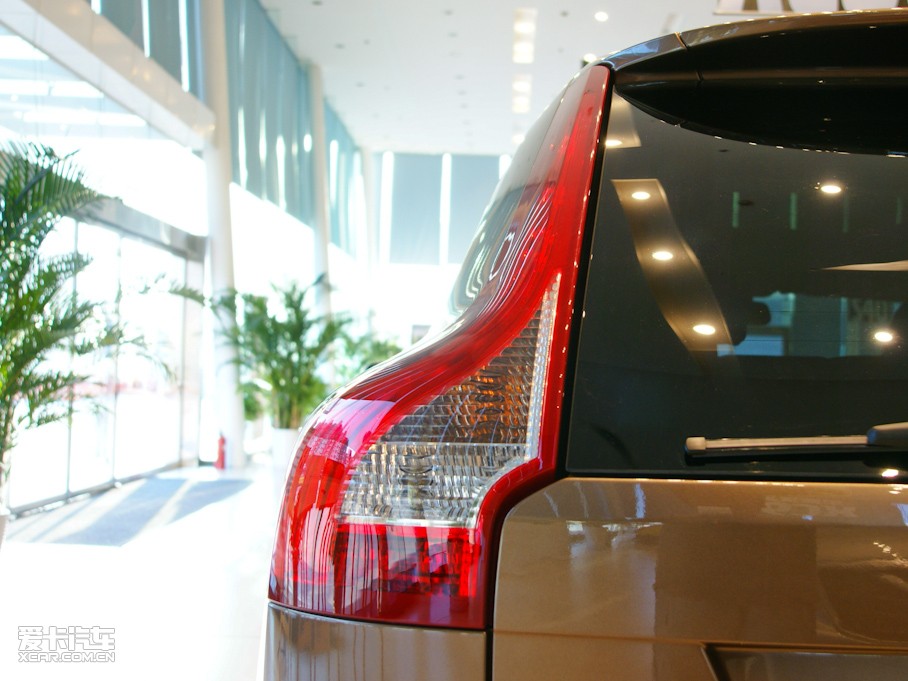 2011֠XC60(M(jn)) 2.0T 