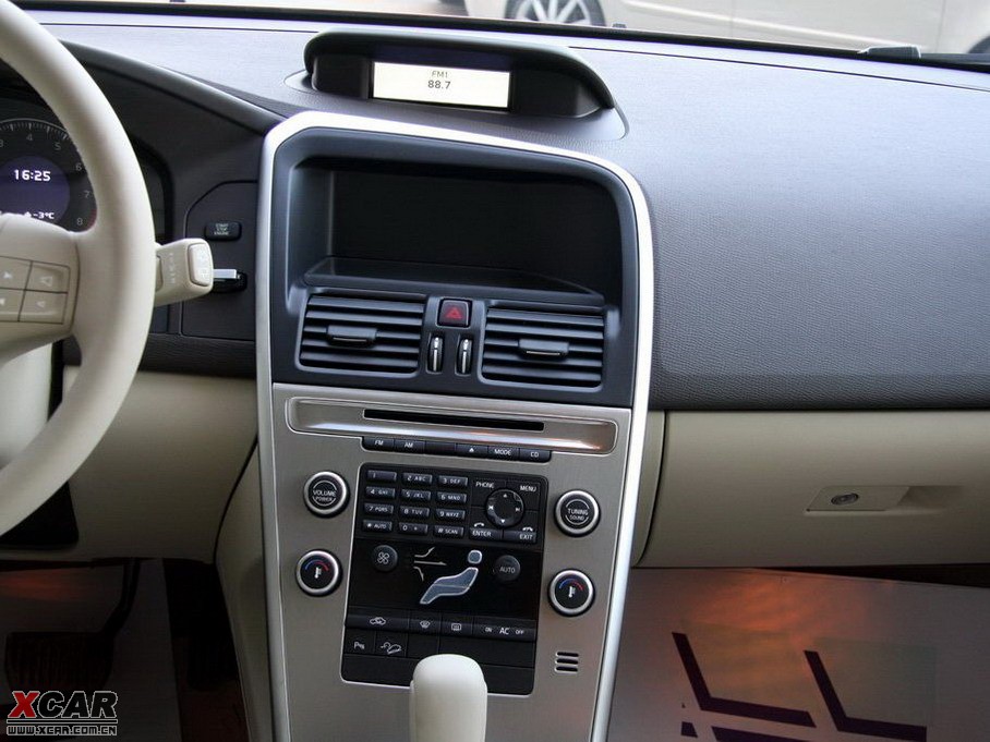 2010֠XC60(M(jn)) T6 m