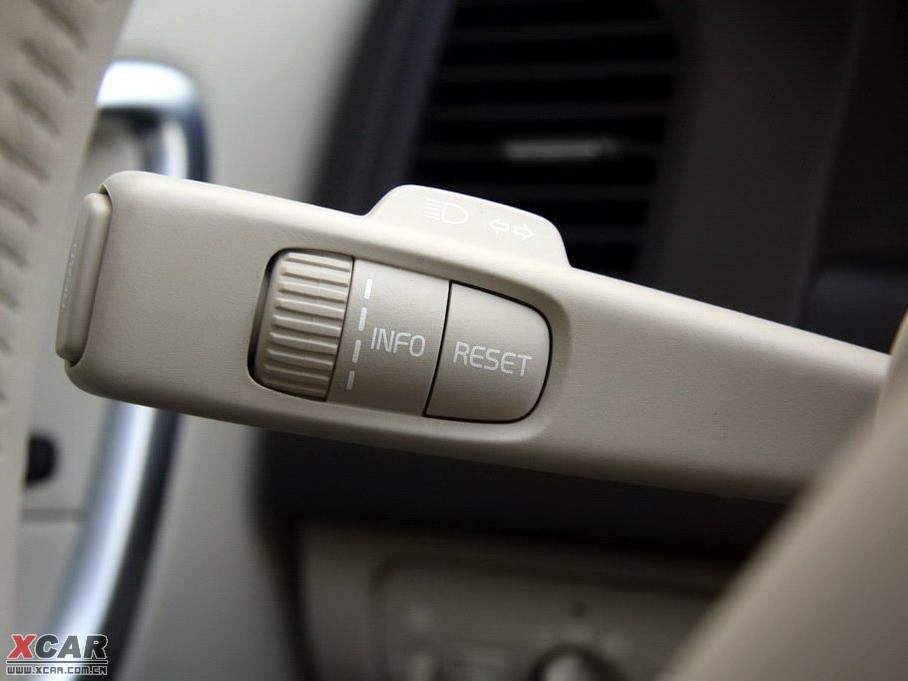 2010ֶXC60() T6 ʰ