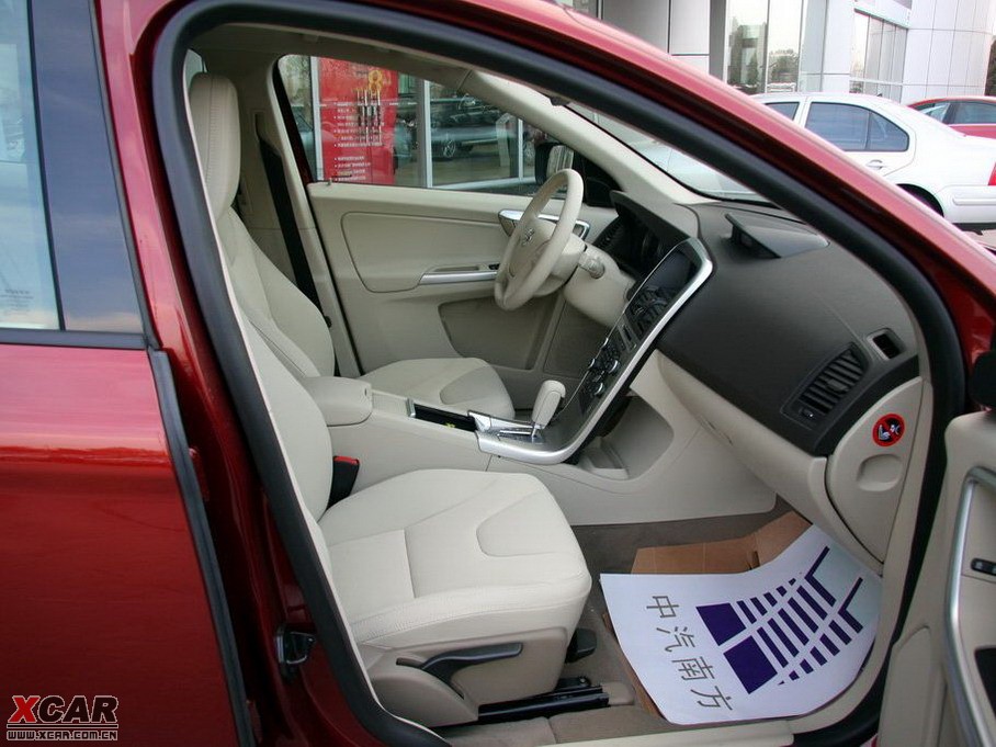 2010֠XC60(M(jn)) T6 m