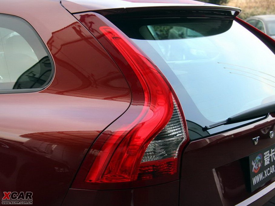 2010���֠���XC60(�M(j��n)��) T6 ���m��