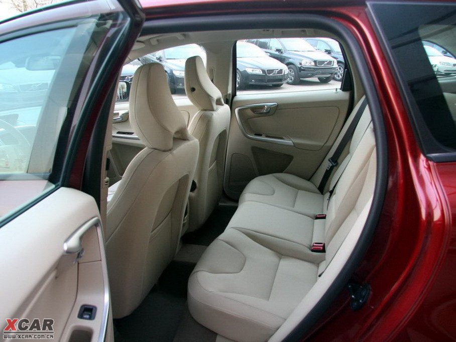 2010ֶXC60() T6 ʰ