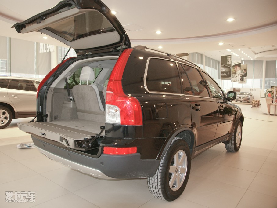 2010֠XC90 2.5T AWD