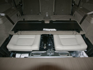 2010款2.5T AWD 空间座椅
