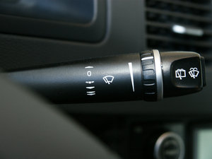 20102.5T AWD \Ӱ п؅^